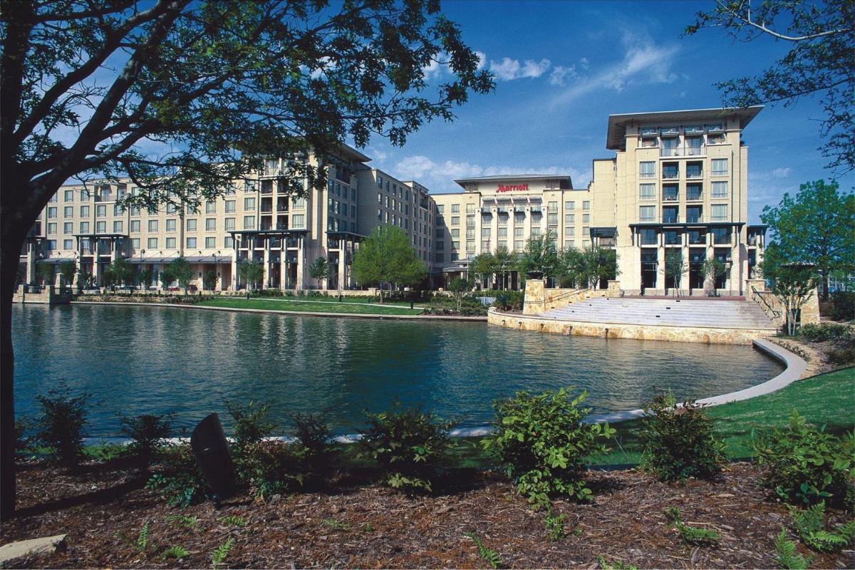 Dallas/Plano Marriott at Legacy Town Center - image 6