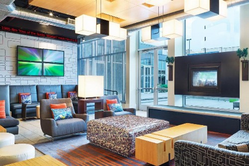 Aloft Hotel Plano - image 3