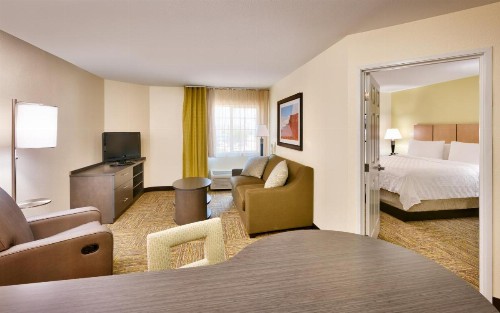 Candlewood Suites Plano East an IHG Hotel - image 24
