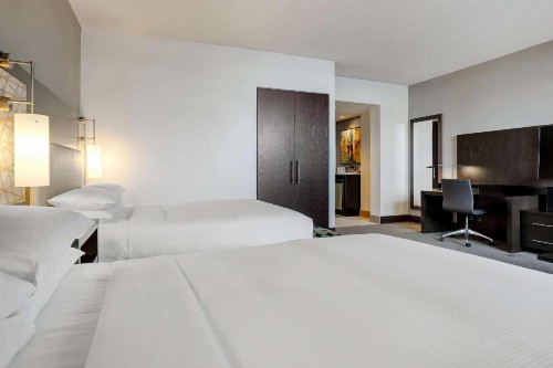 Hilton Dallas/Plano Granite Park - image 10