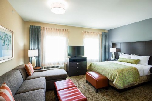 Staybridge Suites Plano - Legacy West Area an IHG Hotel - image 18