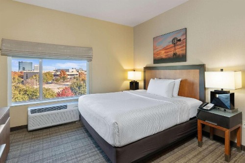 Cambria Hotel Plano - Frisco - image 22
