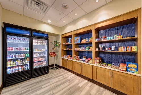 Hampton Inn & Suites Dallas/Plano-East - image 10