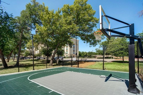 Hampton Inn & Suites Dallas/Plano-East - image 33