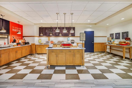 Hampton Inn & Suites Dallas/Plano-East - image 34