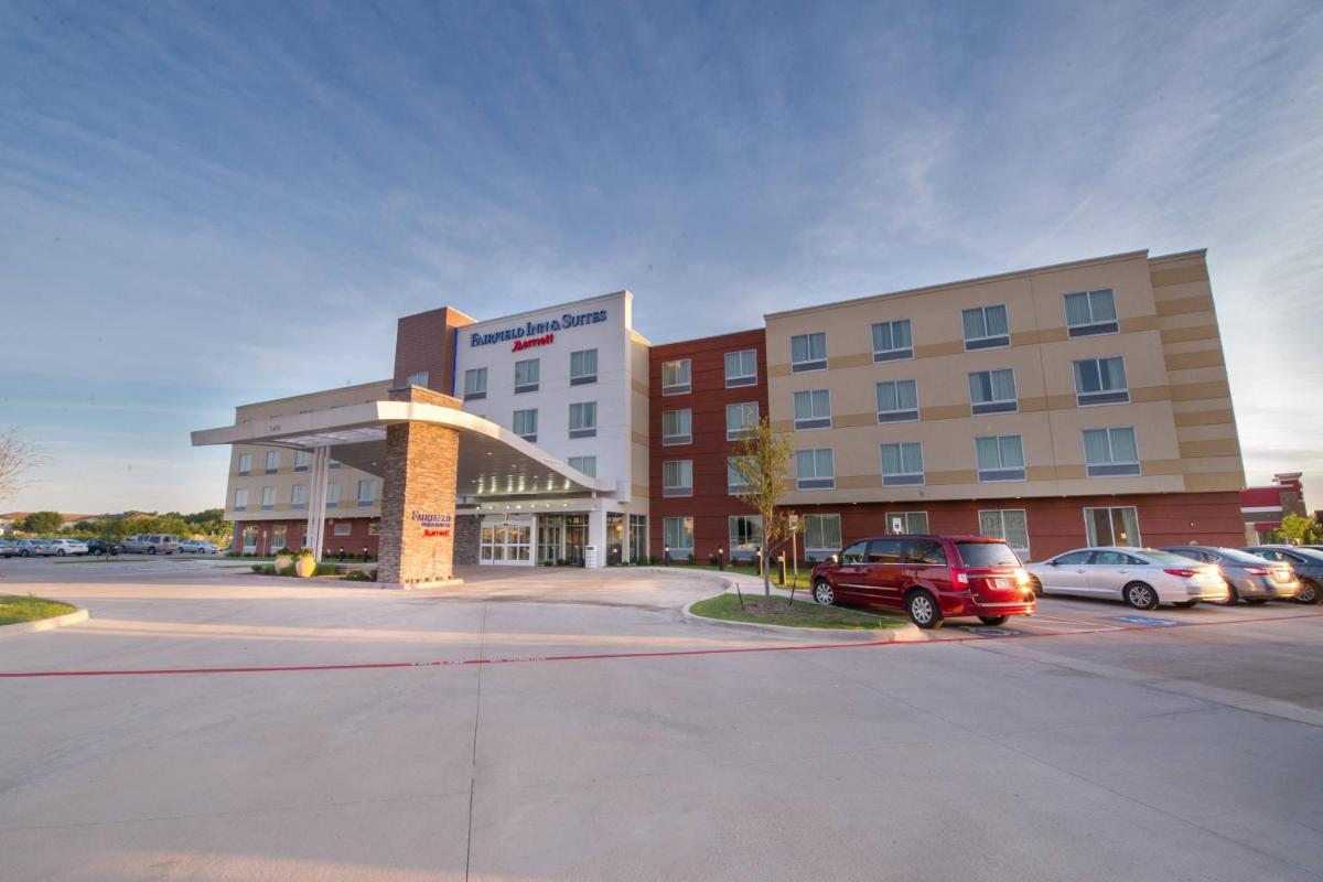 Fairfield Inn & Suites by Marriott Dallas Plano North - main image