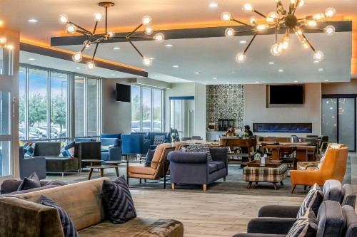 La Quinta by Wyndham Plano Legacy Frisco - image 33
