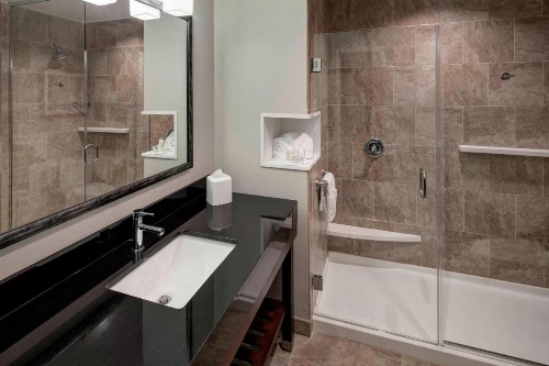 Courtyard by Marriott Dallas Plano/Richardson - image 13
