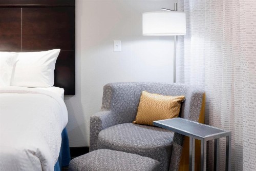 Courtyard by Marriott Dallas Plano/Richardson - image 9