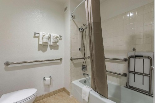 Studio 6-Plano TX - image 18