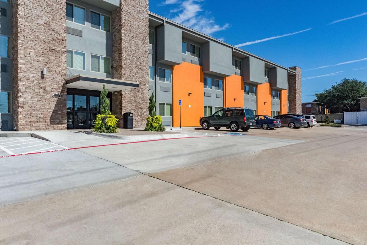 Studio 6-Plano TX - image 2