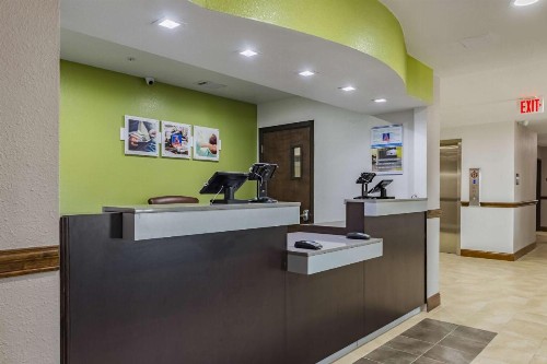 Studio 6-Plano TX - image 23