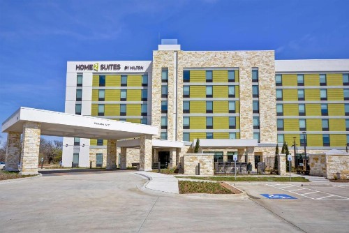 Home2 Suites By Hilton Plano Richardson - image 1