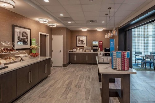 Hampton Inn & Suites Dallas/Plano Central - image 19