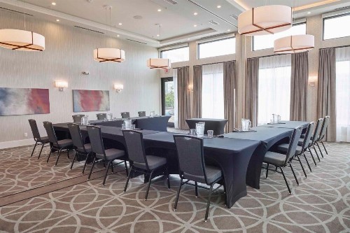 Sandman Signature Plano-Frisco Hotel - image 28