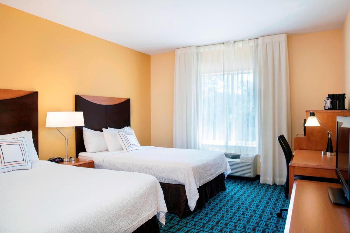 Fairfield Inn and Suites by Marriott Lakeland Plant City - image 6