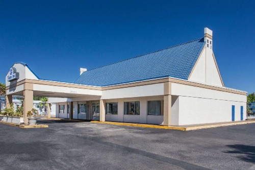 Knights Inn - Plant City - image 34