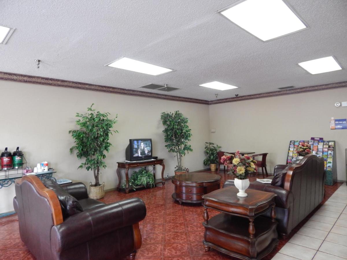 Knights Inn - Plant City - image 7