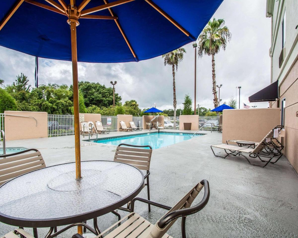 Comfort Inn Plant City - Lakeland - image 4