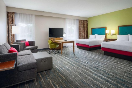 Hampton Inn Plant City - image 13