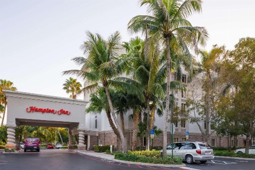 7801 Sw 6th St, Plantation, Fl 33324