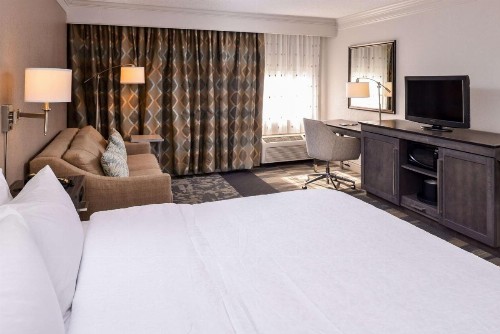 Hampton Inn Fort Lauderdale Plantation - image 21