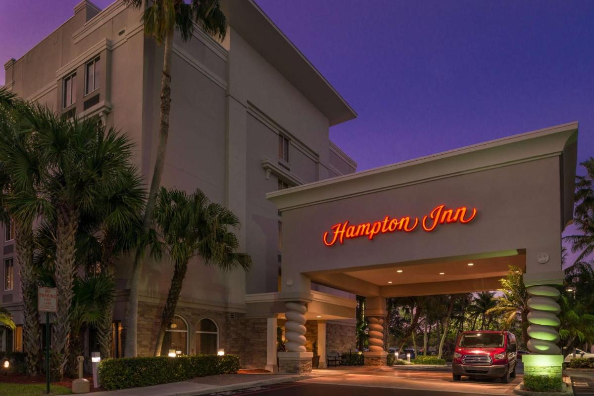 Hampton Inn Fort Lauderdale Plantation - image 6