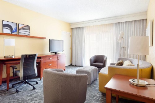 Courtyard by Marriott Fort Lauderdale Plantation - image 27