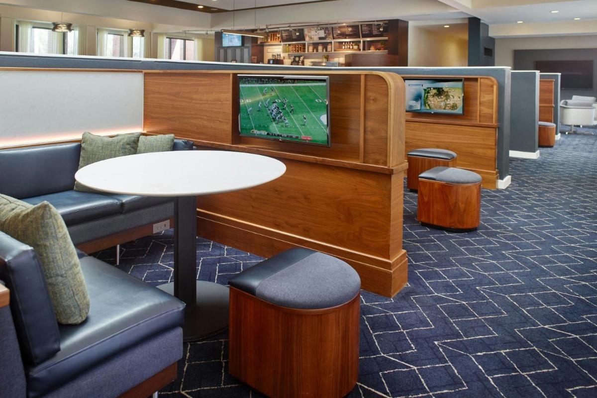 Courtyard by Marriott Fort Lauderdale Plantation - image 5