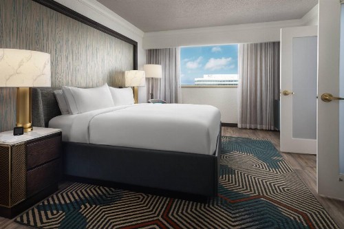 Renaissance Fort Lauderdale West Hotel - image 44