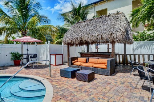 Plantation Inn Hotel and Lounge - image 10