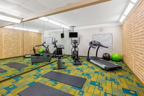 La Quinta by Wyndham Ft. Lauderdale Plantation - image 21