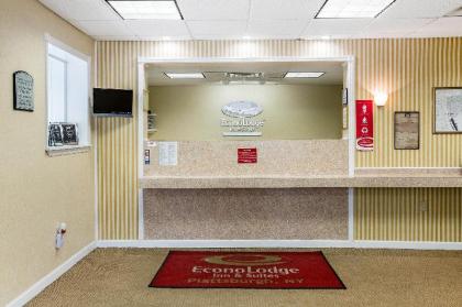 Econo Lodge Inn And Suites
