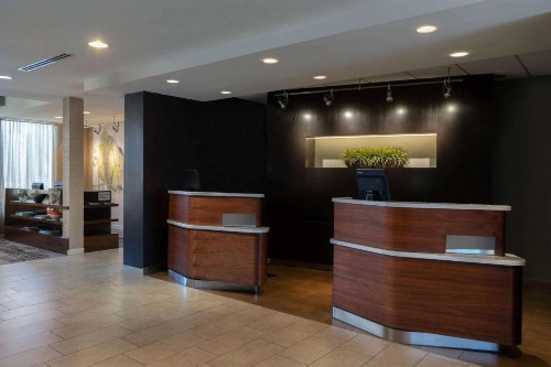 Sonesta Select Pleasant Hill - image 17