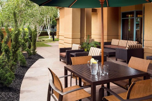 Sonesta Select Pleasant Hill - image 19