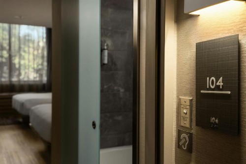 AC Hotel by Marriott Pleasanton - image 28