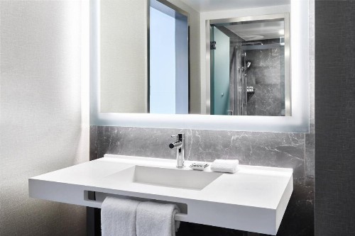 AC Hotel by Marriott Pleasanton - image 45