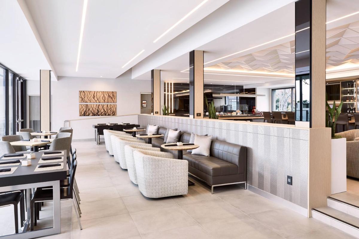 AC Hotel by Marriott Pleasanton - image 6