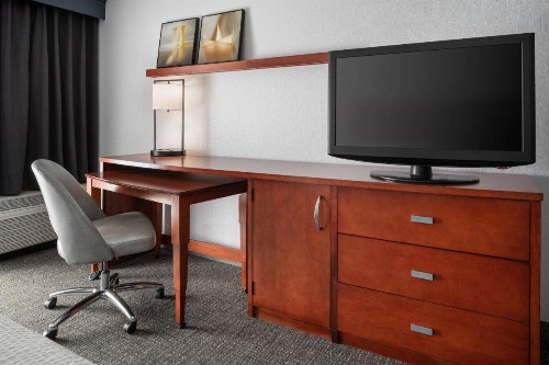 Courtyard by Marriott Pleasanton - image 24