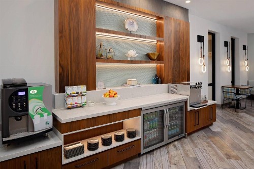 Pleasanton Marriott - image 18