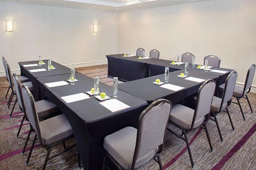 Pleasanton Marriott - image 36