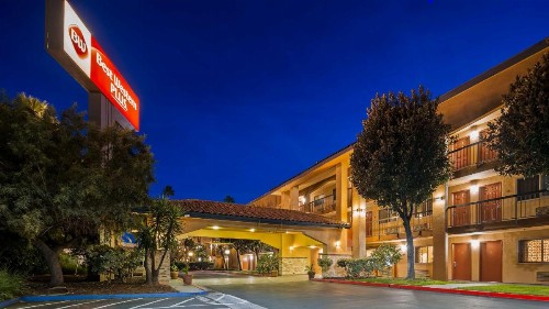 Best Western Plus Pleasanton Inn - image 1