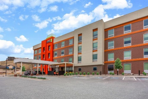 Home2 Suites By Hilton Pocatello Id - image 1
