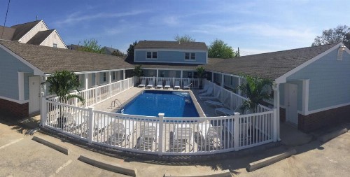 Boardwalk Beach Inn