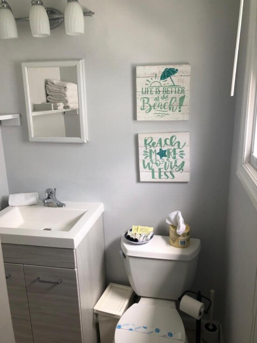 Boardwalk Beach Inn - image 12