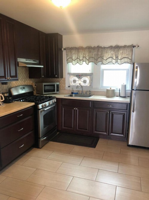 Boardwalk Beach Inn - image 6