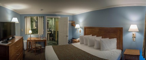 Surfside Motel - image 24