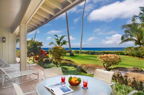Whalers Cove in Poipu - image 37