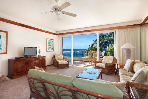 Whalers Cove in Poipu - image 38
