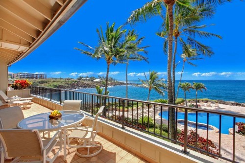 Whalers Cove in Poipu - image 48